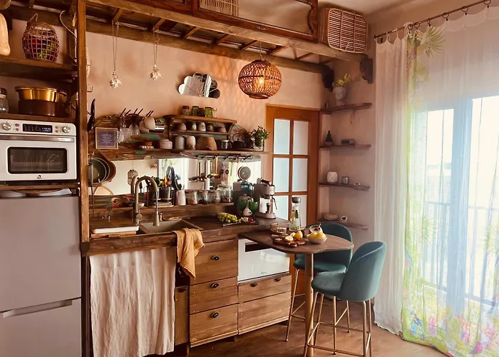 Studios Eco - Suites Corredera